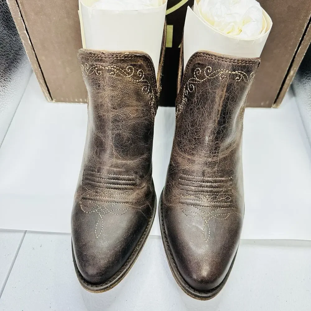 Ariat Boots Womens Size 7.5 Encore R Toe Weathered Brown Leather Western Bootie - Picture 5 of 7